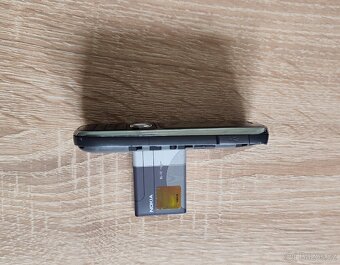 TLAČÍTKOVÝ MOBILNÍ TELEFON NOKIA C2-01 (RM-721) - 3