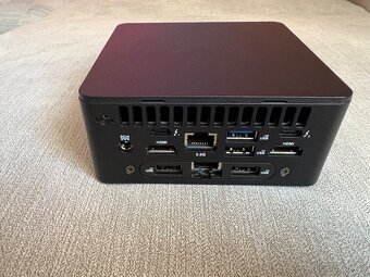 ASUS NUC 12 Pro NUC12WSHI5 Tall - 3
