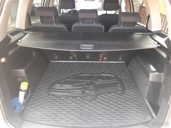 VW Touran 2.0TDi dsg 110kw.2017 full LED tažné - 3