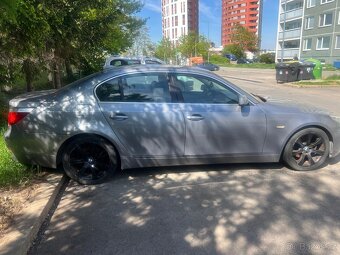 BMW - 3