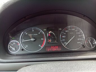 Peugeot 407 - 3