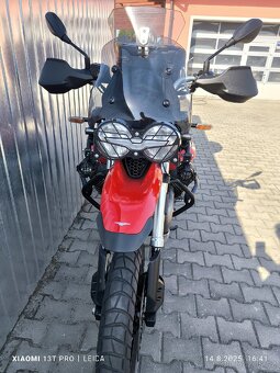 Moto Guzzi V 85tt - 3