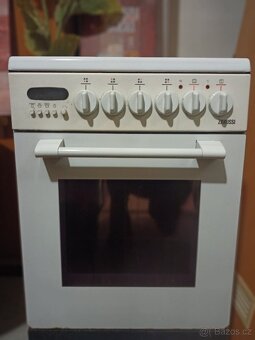 Kombinovaný sporák se sklokeramickou deskou, na 380 Nymburk - 3