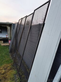 Voliéra na velké Ary - 3