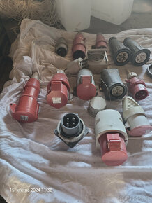 zásuvky,zástrčky,vypinače,přepinače,stykače - 3