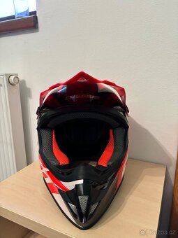 Helma na motorku - 3