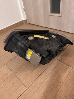 Právé Světlo Bmw e91 před FL - 3