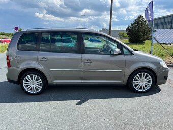 Volkswagen Touran, 2.0 TDi 125kW 7 MÍST, TAŽNÉ - 3