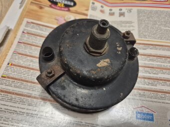 Tatra 600 tachometr - 3