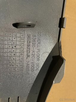 Levý kryt podlahy na Honda VISION 110 - 3