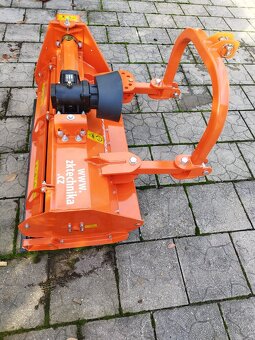 Mulčovač 120 manuálně nastavitelný do strany - 3