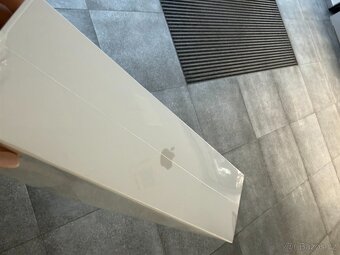 Apple MacBook Pro 13,3" 2,3GHz / 8GB / 256GB Silver (2017) - 3