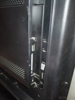 LED televize 81 cm TCL, 32 palců, nemá DVBT2 - 3