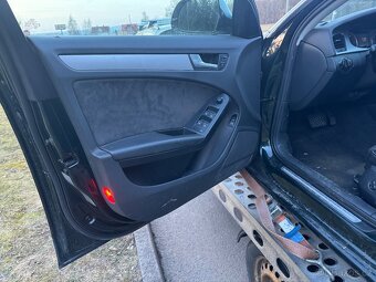 sedacky tapce audi a4 b8 avant - 3