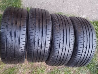 Pneu 195/50/15.Hankook - 3