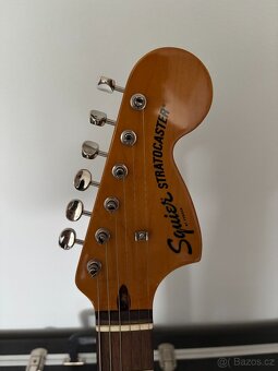 Fender Squier Classic Vibe '70s Stratocaster HSS IL Walnut - 3