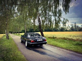 Jaguar XJR X308 - 3