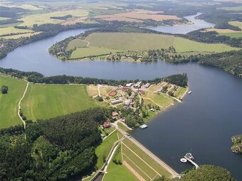 Pronájem CHATY PŘÍMO U VODY - LEVNĚ - 3