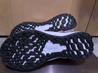Nike Boty vel. 35 - 3
