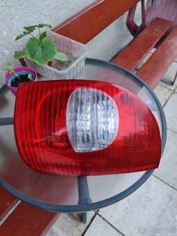 Xsara Picasso zadní světlo pravé ( za spolujezdcem ) - 3