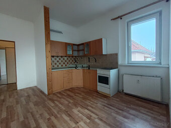 Pronájem bytu 2+kk, 55 m2, Sokolov, ulice Smetanova - 3