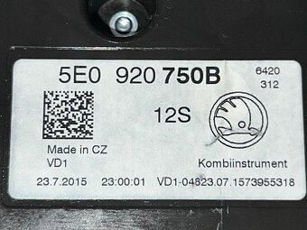 Budíky benzínové 5E0920750B Škoda Octavia 3 r.v. 2016 - 3
