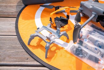 DJI Air 3 + DJI RC 2- Top Stav + příslušenství zdarma - 3