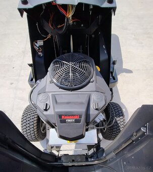 Zahradní traktor Seco Starjet P5 - 3