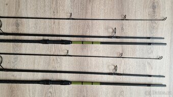 2x Prut Delphin Partisan Carp 3,5 lb 3,6 m, 3 dílné - 3