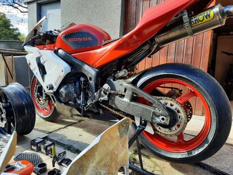 Honda CBR600RR r.v. 2005 - 3