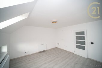 Byt - atelier v OV 1+kk, cca 30 m2, Jenišovice okr. Jablo... - 3