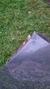 Pravý přední blatník T6 - 3