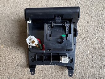 Popelník VW golf 5 - 3