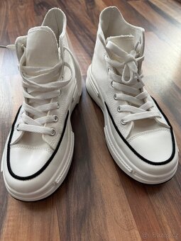 Tenisky kotníkové vel:38 - 3