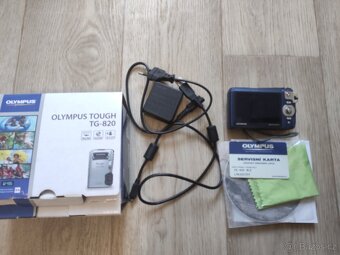 Olympus Tough  TG 820 - 3