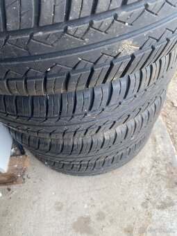 175/70 R14 - 3