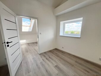 Prodej 3kk 55m2 po kompletní rekonstrukci – Centrum Kolína - 3