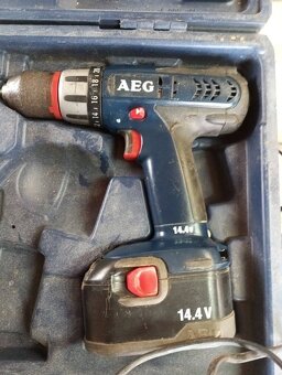 Aku vrtačka AEG - 3