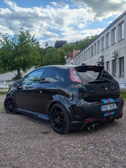 Fiat Punto Evo Abarth 132 kW 1.4 multiair - 3