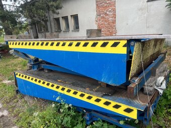 Hydraulická rampa - 3