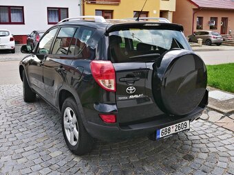 TOYOTA RAV4 - 3