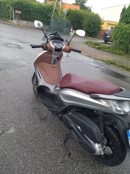 Piaggio Beverly 350 - 3