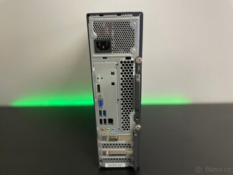 Lenovo ThinkCentre Pentium/4GB/500GB/Win11 - 3