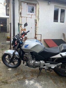 Honda CBF 500 - 3
