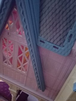 Ledové království Frozen Velký hrad Arendelle - 3