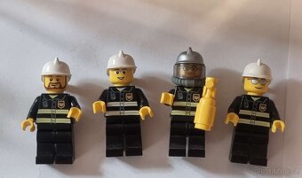 🚒 LEGO City 7208 – Hasičská stanice - 3