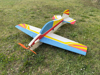 modely letadel, RC rádio, vysílač - 3