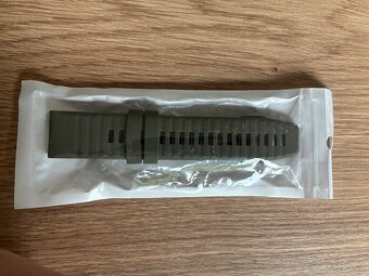 Nový pásek Garmin QuickFit 22 - 3