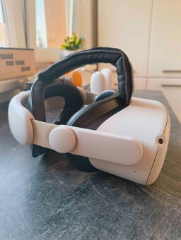 Meta Oculus Quest 2 - 3