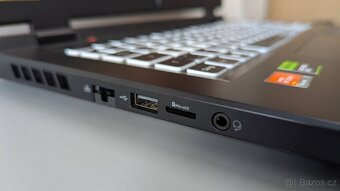 top Nový Acer Nitro 17 AMD R7 16GB 1TB SSD RTX 4070 Win11 - 3